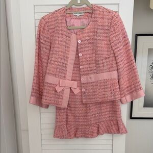 Elegant Pink Tweed Jacket and Skirt Set